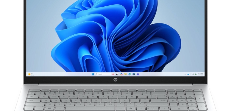 HP OmniBook 3&nbsp;16-by0000ncx Glacier Silver (bez adaptéru)