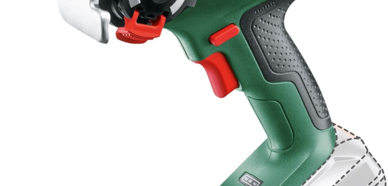 BOSCH Řetězová pila jednoruční AKU UniversalCut 18V-65&nbsp;0.603.3D5.200 (bez AKU)